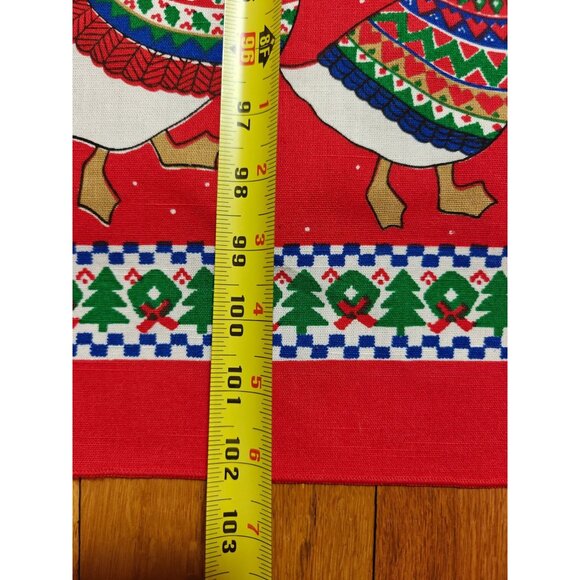 Vintage Sunweave Tablecloth Red Christmas Holiday Geese Holly Rectangular 102x60 - Picture 9 of 10